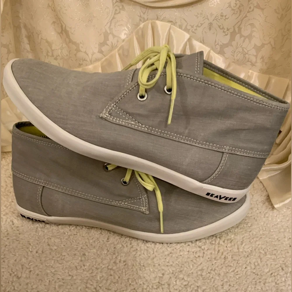 SEAVEES 2 EYE FLOATER RARE VINTAGE MENS CHUKKA